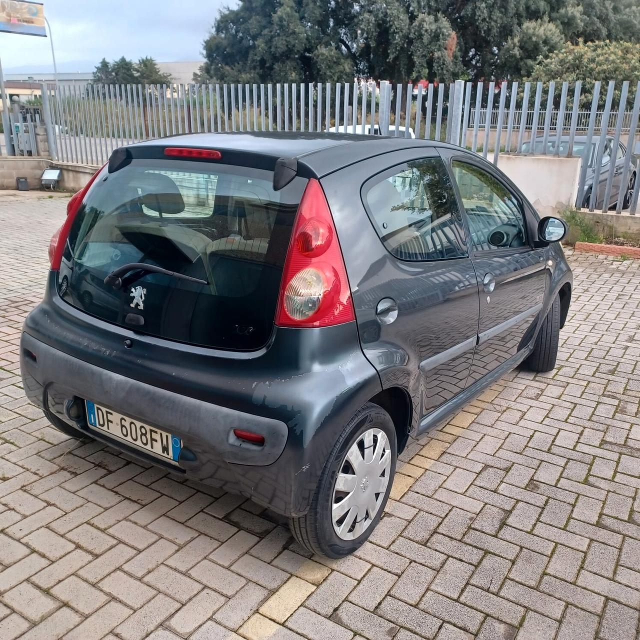 87.358KM PEUGEOT 107 1.0 5P GARANZIA 12 MESI