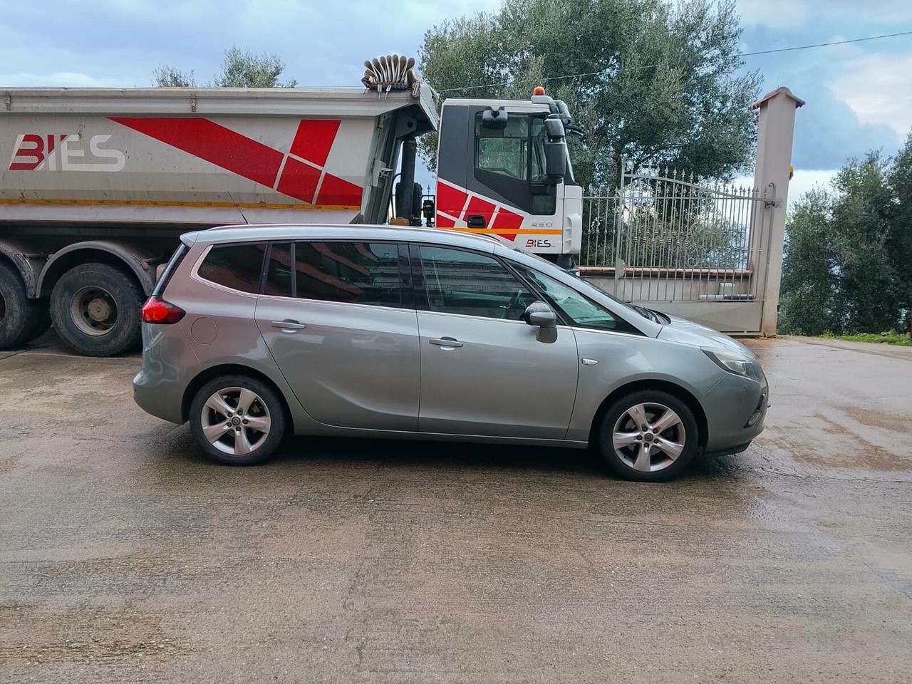 Opel Zafira Tourer 2.0CDTi 110CV Cosmo 7posti