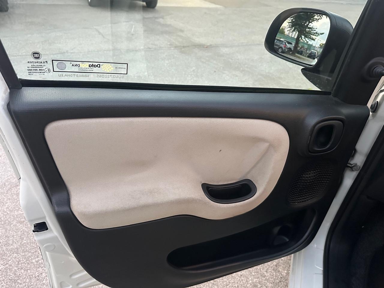 Fiat Panda 0.9 TwinAir Turbo Natural Power Lounge