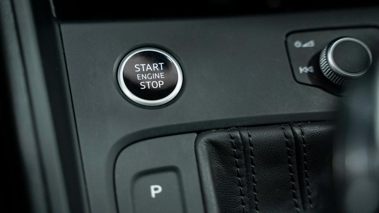 Audi A1 CITYCARVER 30 1.0 TFSI S TRONIC SPORT BLACK EDITIO