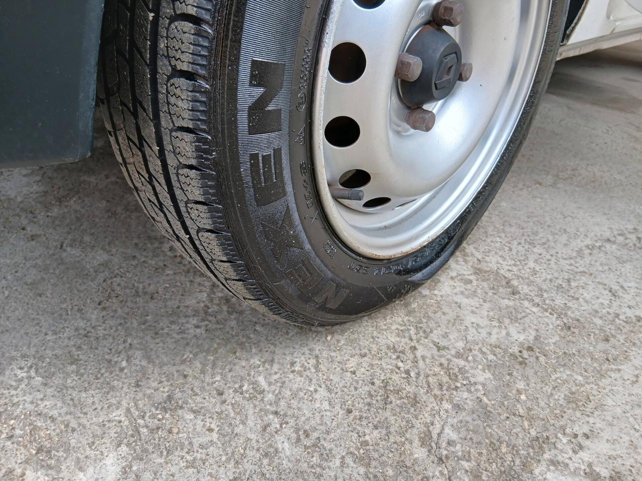 Renault Kangoo 1.2b furgone solo km 77000