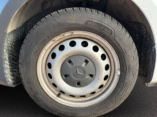 MERCEDES-BENZ Vito 1950CC 136CV