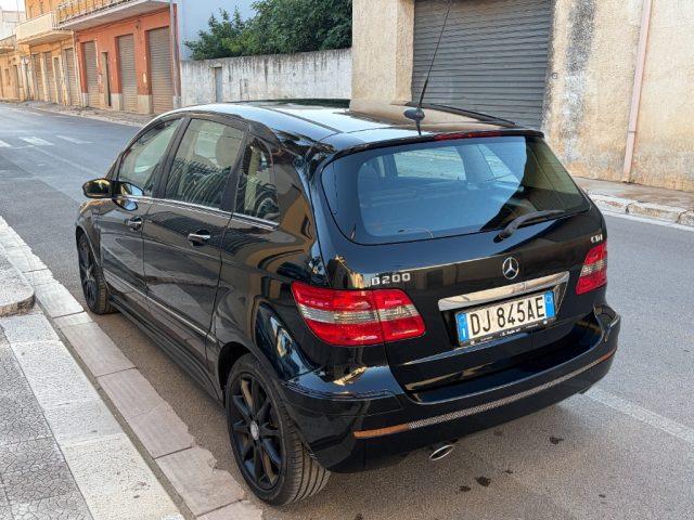 MERCEDES-BENZ B 200 CDI Sport
