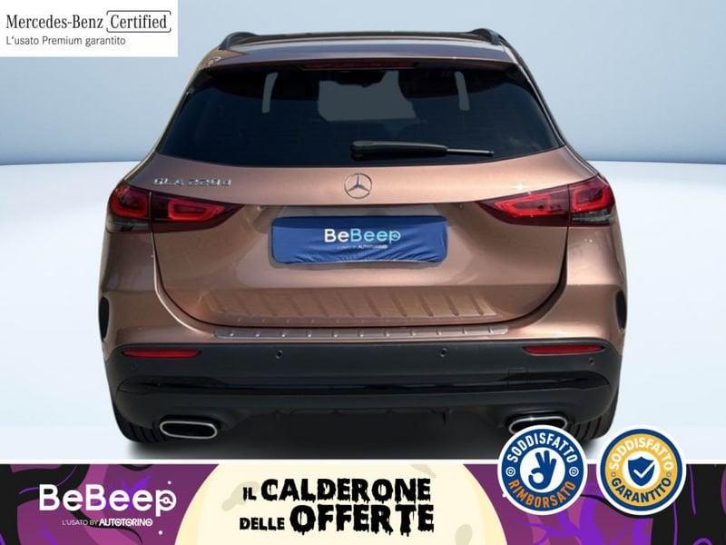Mercedes-Benz GLA 220 D PREMIUM AUTO