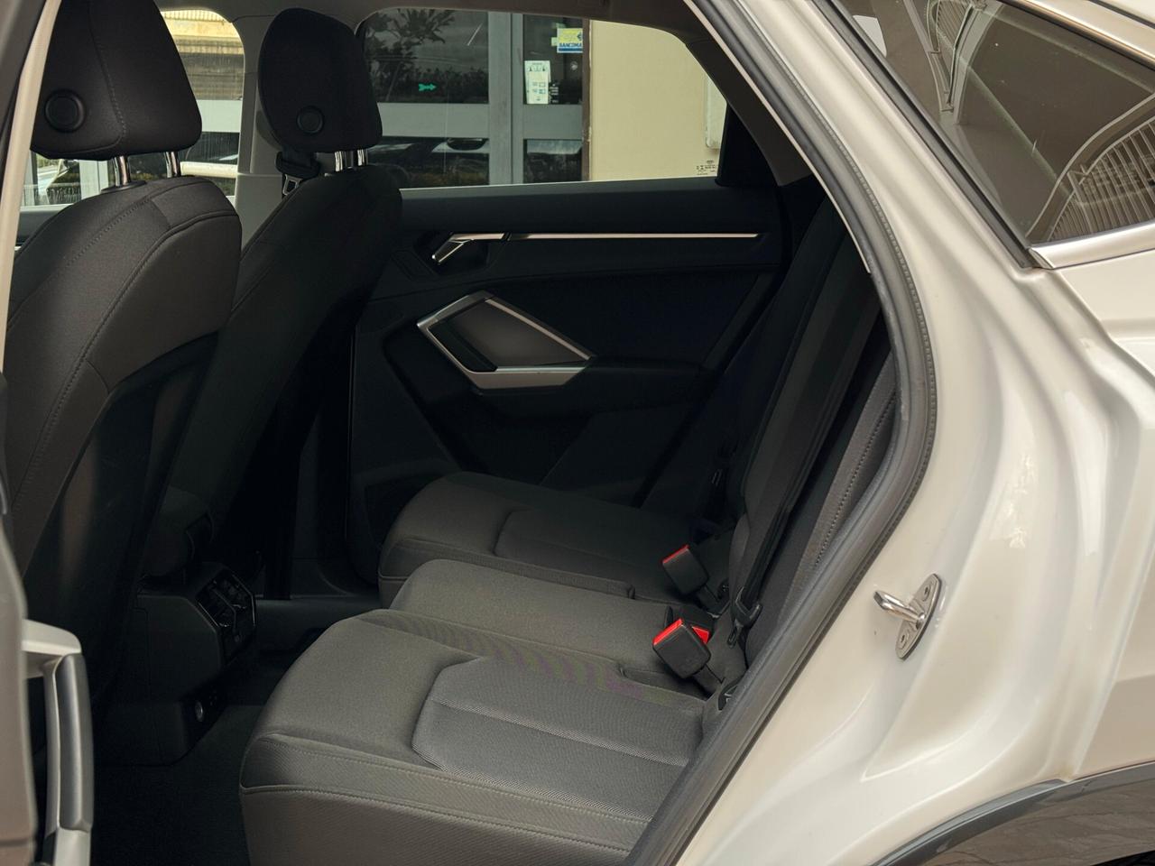 Audi Q3 SPB 35 2.0 TDI S tronic Business Plus 150 cv