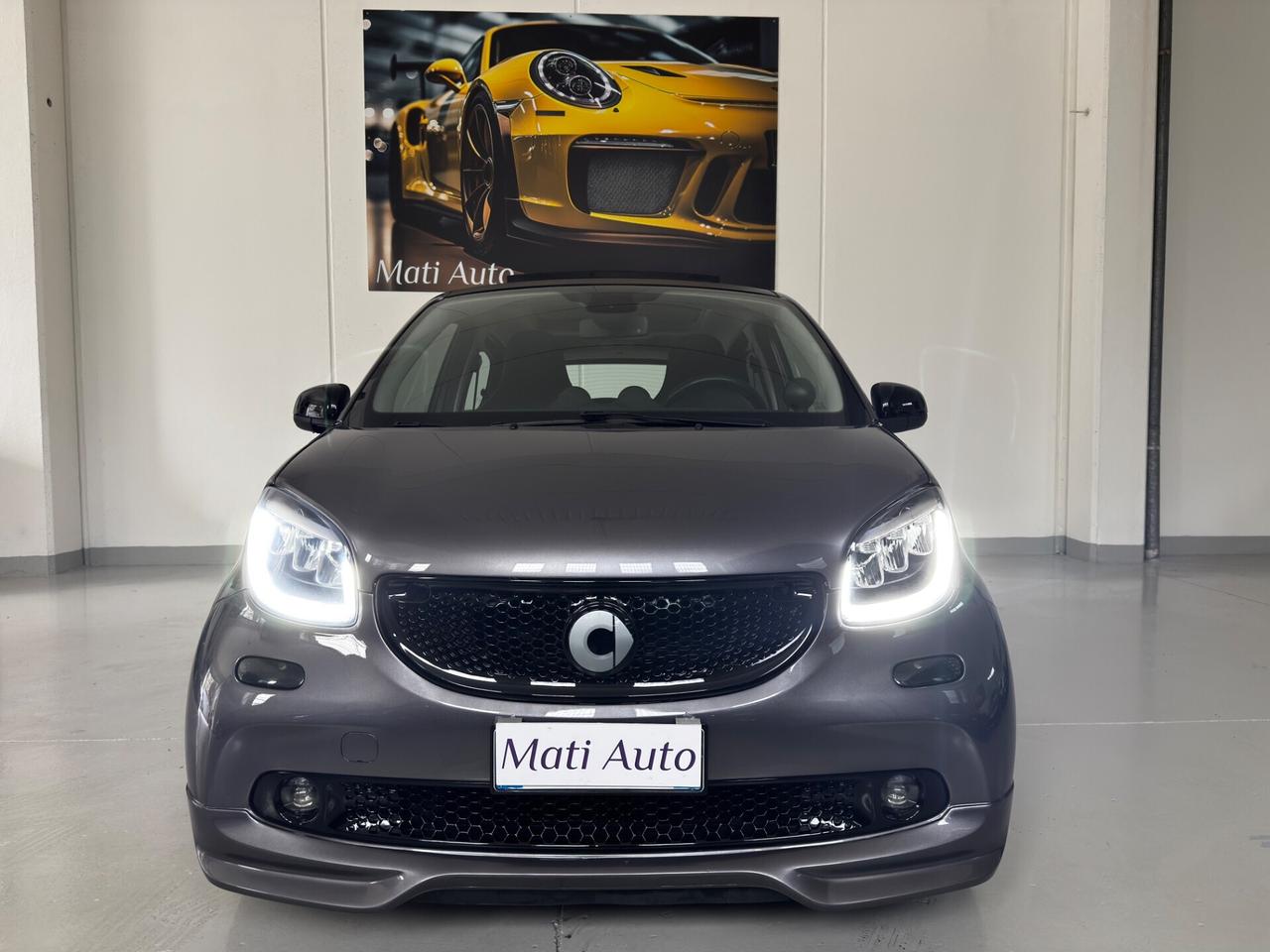 Smart ForFour 90 0.9 Turbo twinamic JBL BRABUS