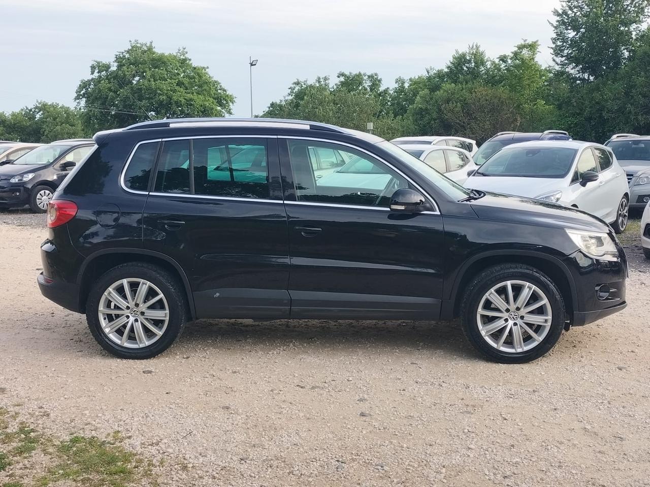 Volkswagen Tiguan 2.0 16V TDI DPF Trend & Fun (18°)
