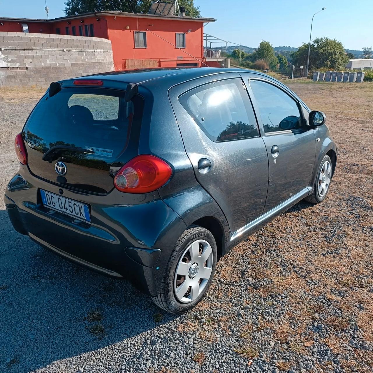 Toyota Aygo 1.0 12V VVT-i 5 porte