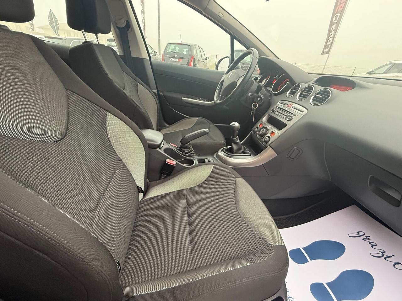 Peugeot 308 1.6 VTi 120CV 5p. 65.000KM
