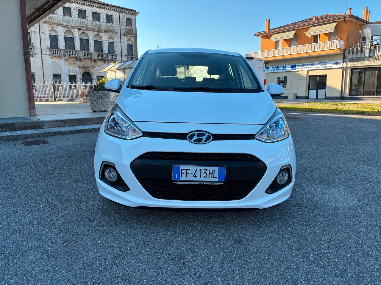 Hyundai i10 1.0 MPI Login