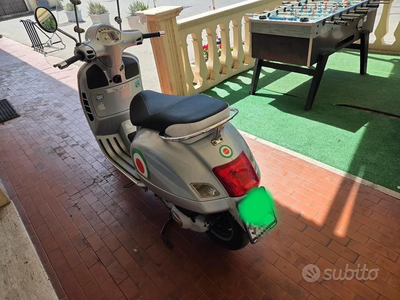 PIAGGIO VESPA GTS 250