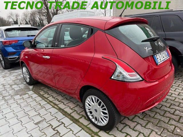 LANCIA Ypsilon 1.2 69 CV SILVER