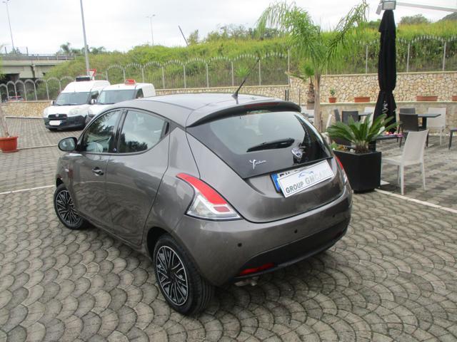 LANCIA Ypsilon 1.2 69 CV 5 porte GPL Ecochic Gold