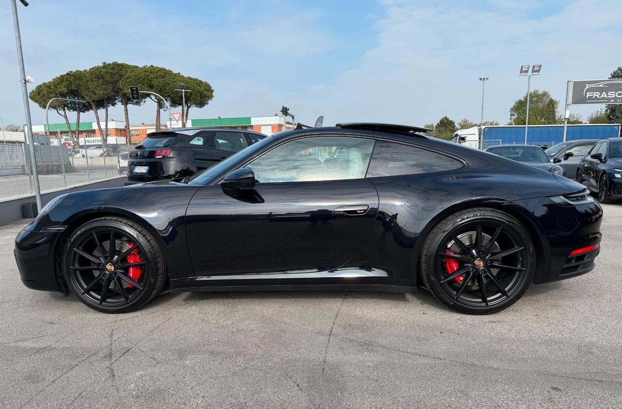 Porsche 911 Carrera 4S/tetto/scarico/led/pelle/full