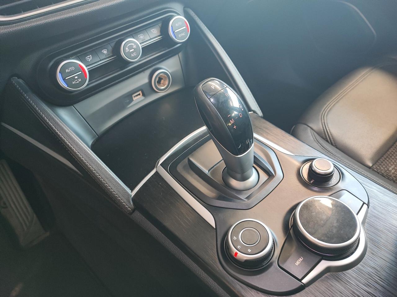 Alfa Romeo Stelvio 2.2 180 CV AT8 Q4 X OPERATORI DEL SETTORE