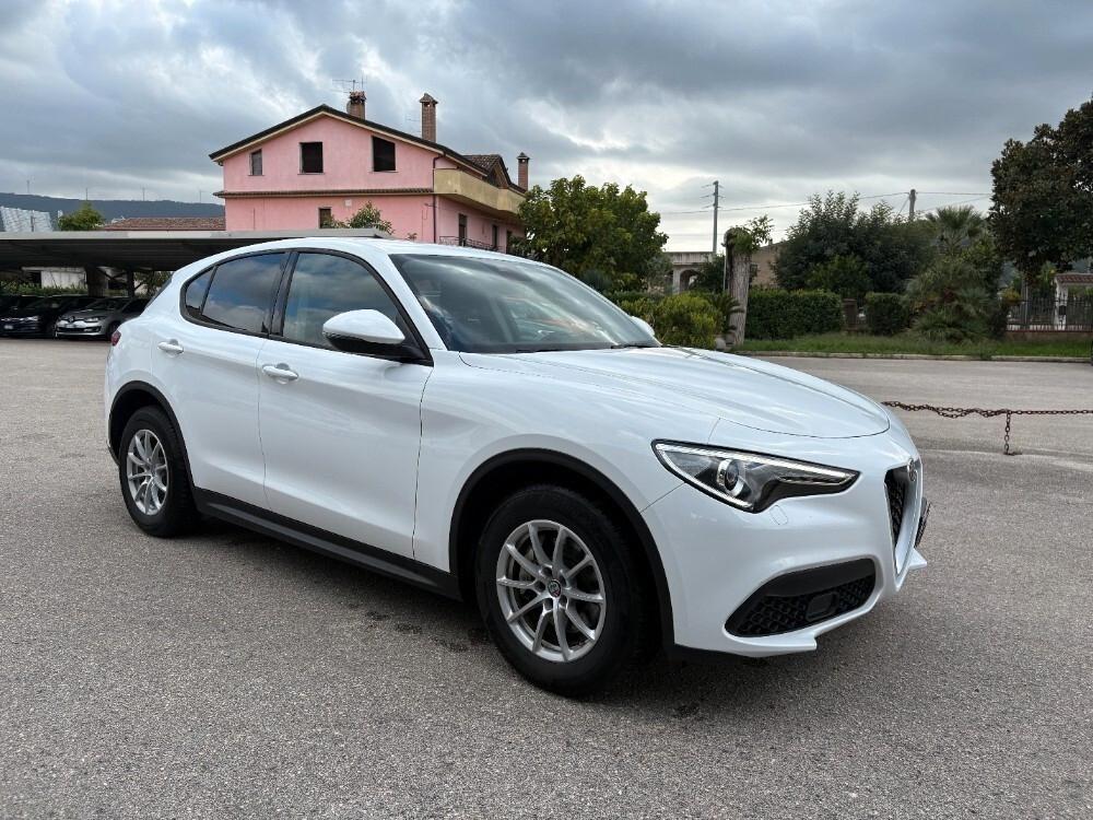 Alfa Romeo Stelvio 2,0 TD 190cv 140kw AT8 Business