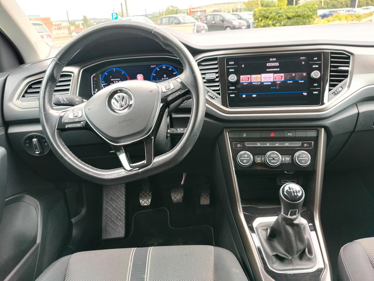 Volkswagen T-Roc 1.6 TDI SCR Business BlueMotion Technology