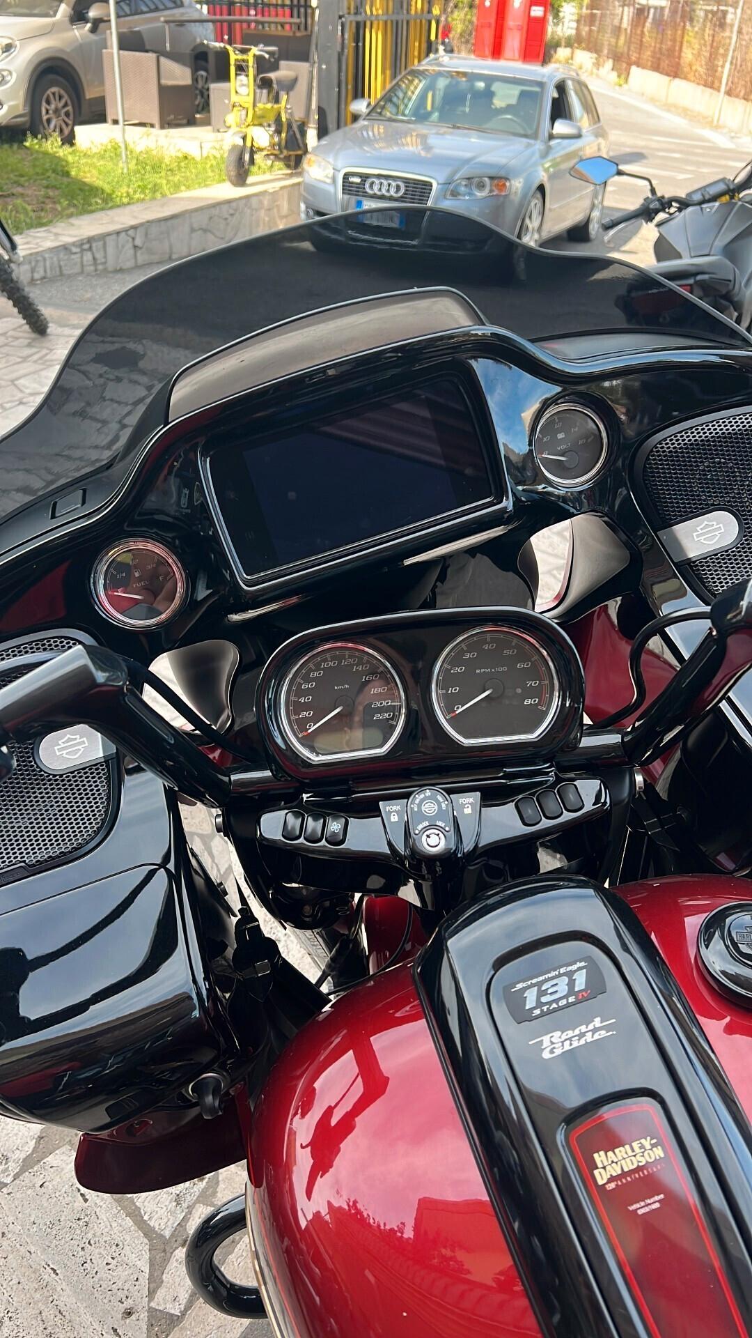 Harley-davidson Touring Road Glide SPECIAL ANNIVERSARY