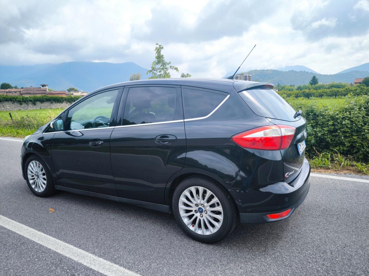 FORD C-MAX 1,6 TDCI – TITANIUM- OK NEOPATENTATI