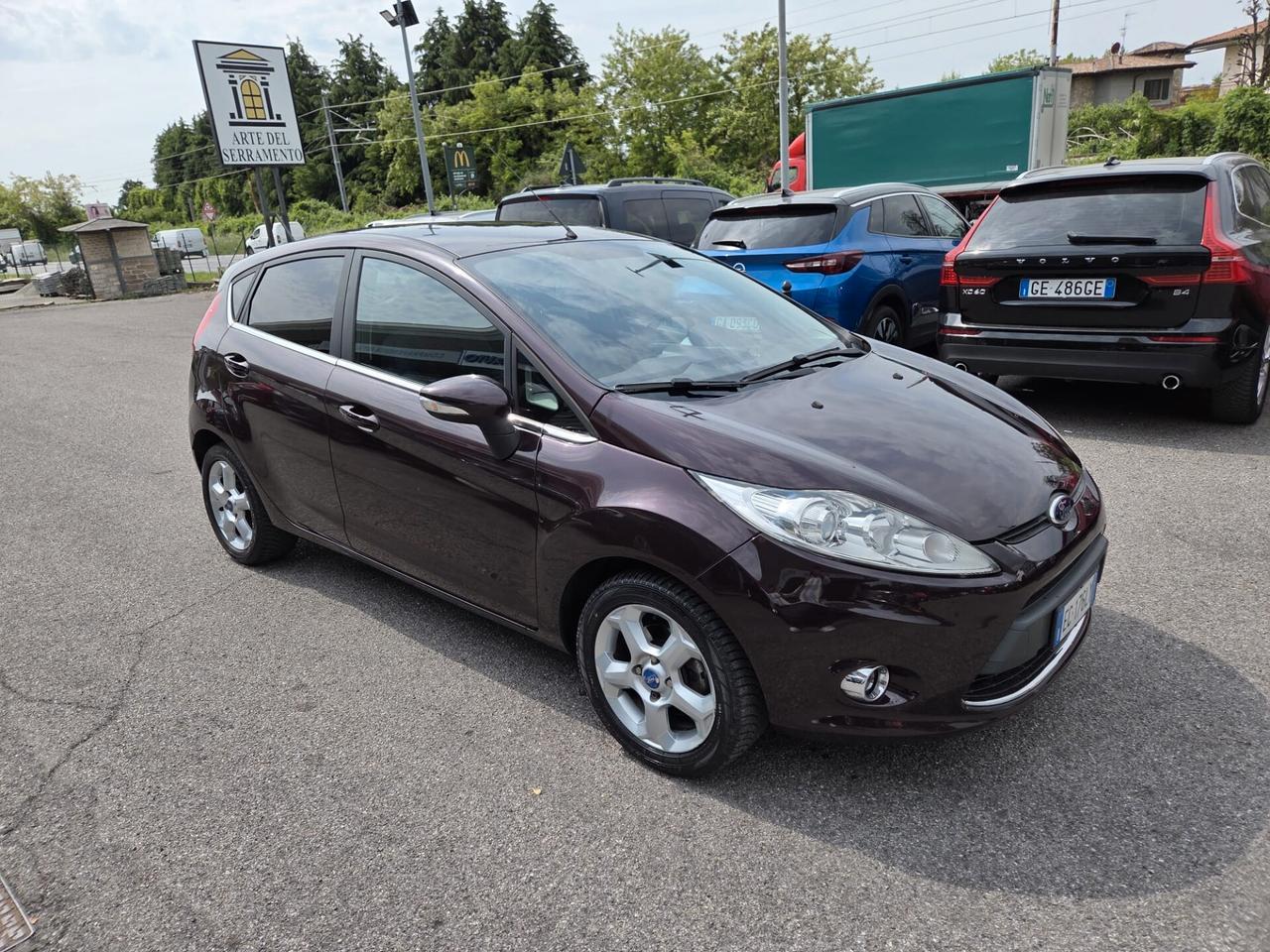 Ford Fiesta 1.6 TDCi 95 CV 5p. Titanium E5 *neopatentati*