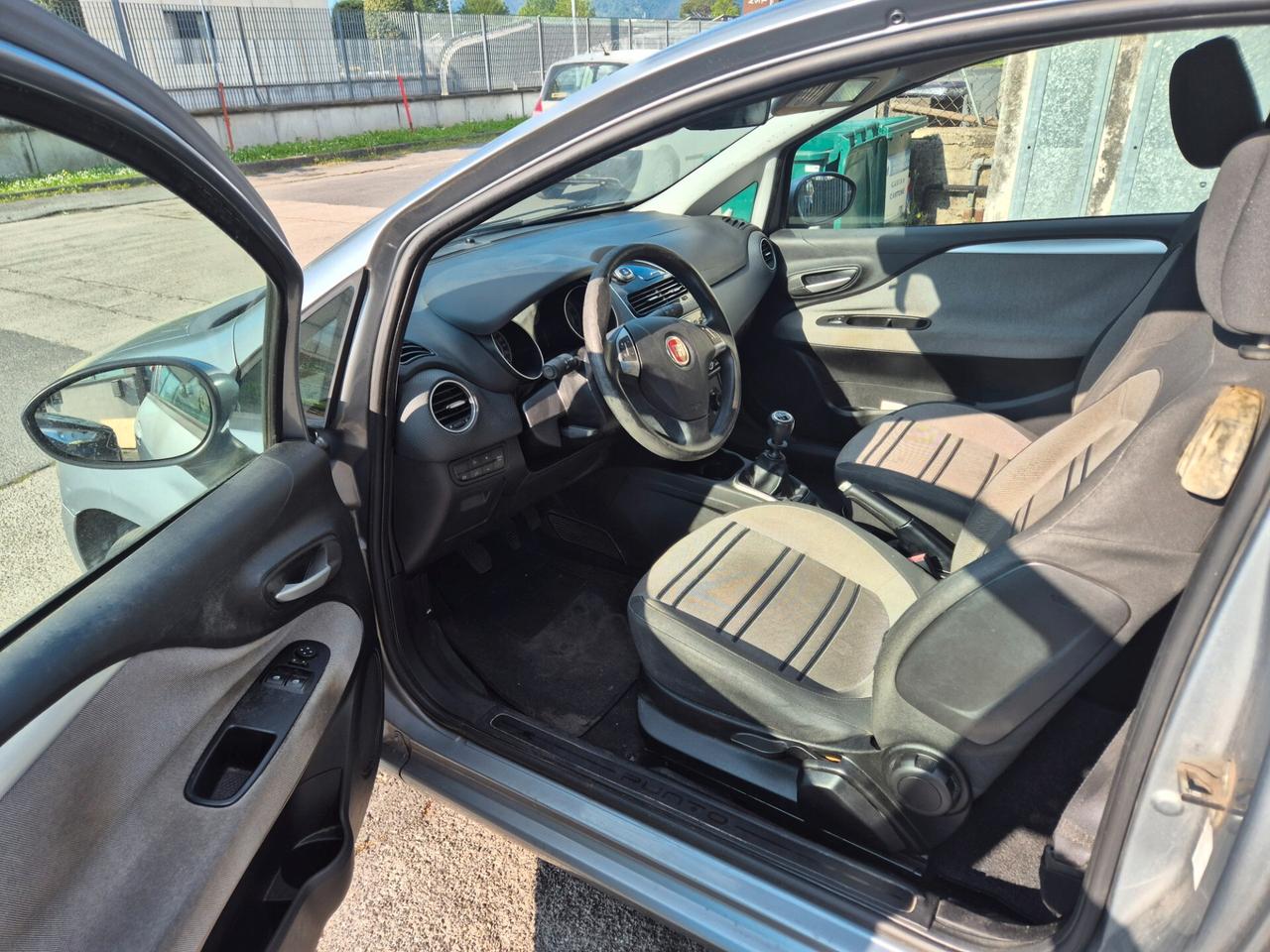 Fiat Punto Evo 1.2 3 porte Active POCHI KM