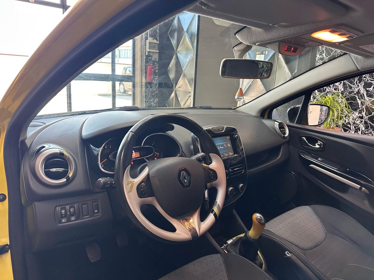 Renault Clio 0.9 TCe 12V 90CV Start&Stop 5 porte Energy