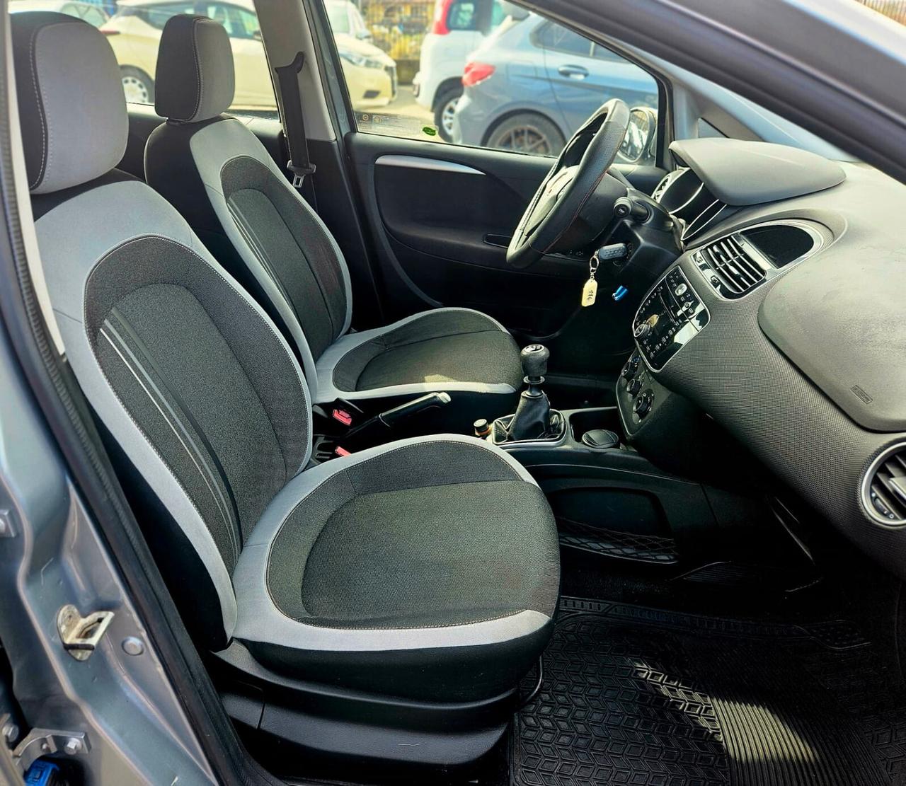 Fiat Punto Evo 1.4 5 porte Dynamic Natural Power