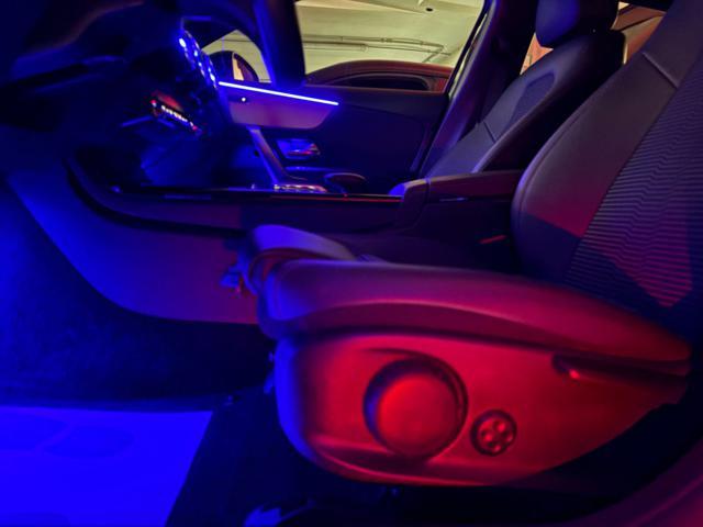 MERCEDES-BENZ A 180 Automatic Sport Plus TETTO APR/PAN-LUCI AMBIENTE