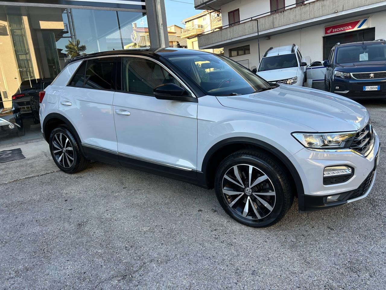 Volkswagen T-Roc 1.6 TDI Advanced BlueMotion