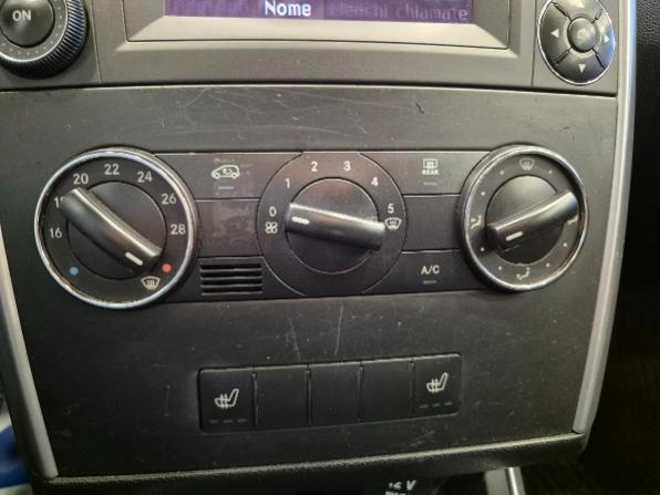 Mercedes A 160 cdi Elegance - NEOPATENTATI - Clima - Tetto