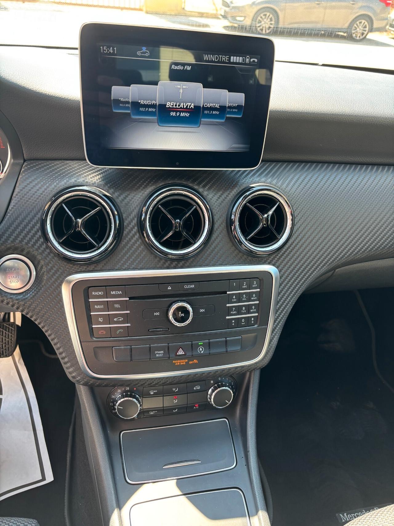 Mercedes-benz GLA 200 DIESEL UNICO PROP 36 MILAKM