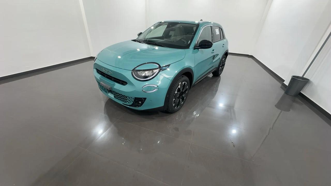 Fiat 600 Hybrid DCT MHEV La Prima '25 Km 0