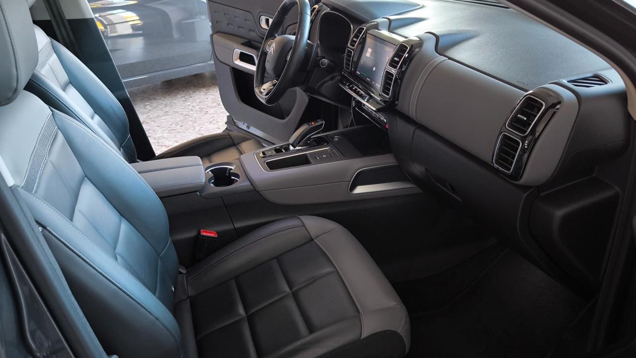 Citroen C5 Aircross Hybrid 225 E-EAT8 Shine