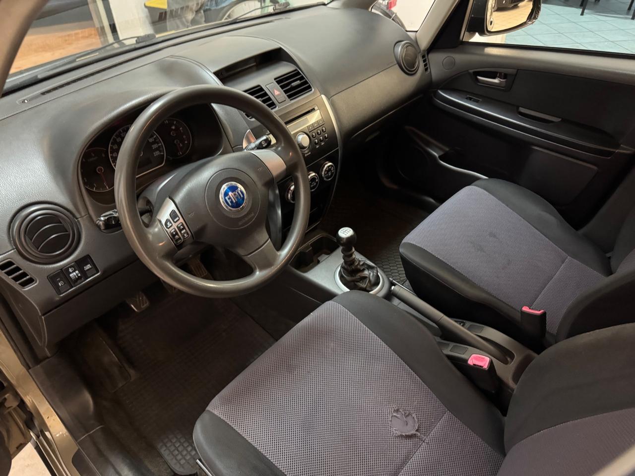 Fiat Sedici 1.9 MJT 4x4 6 Marce