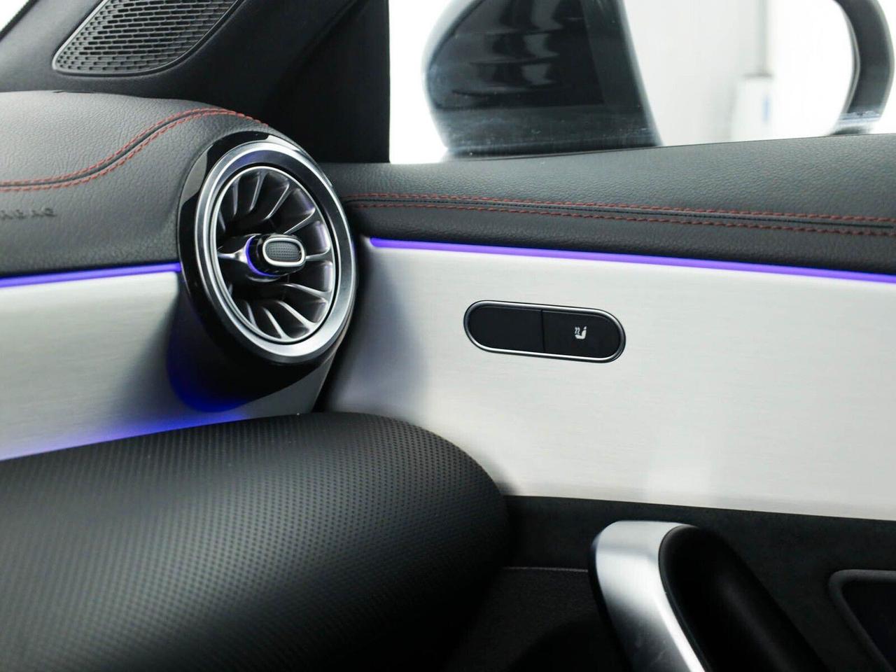 Mercedes-benz CLA 200d Automatic SB Premium Plus Led Ambient