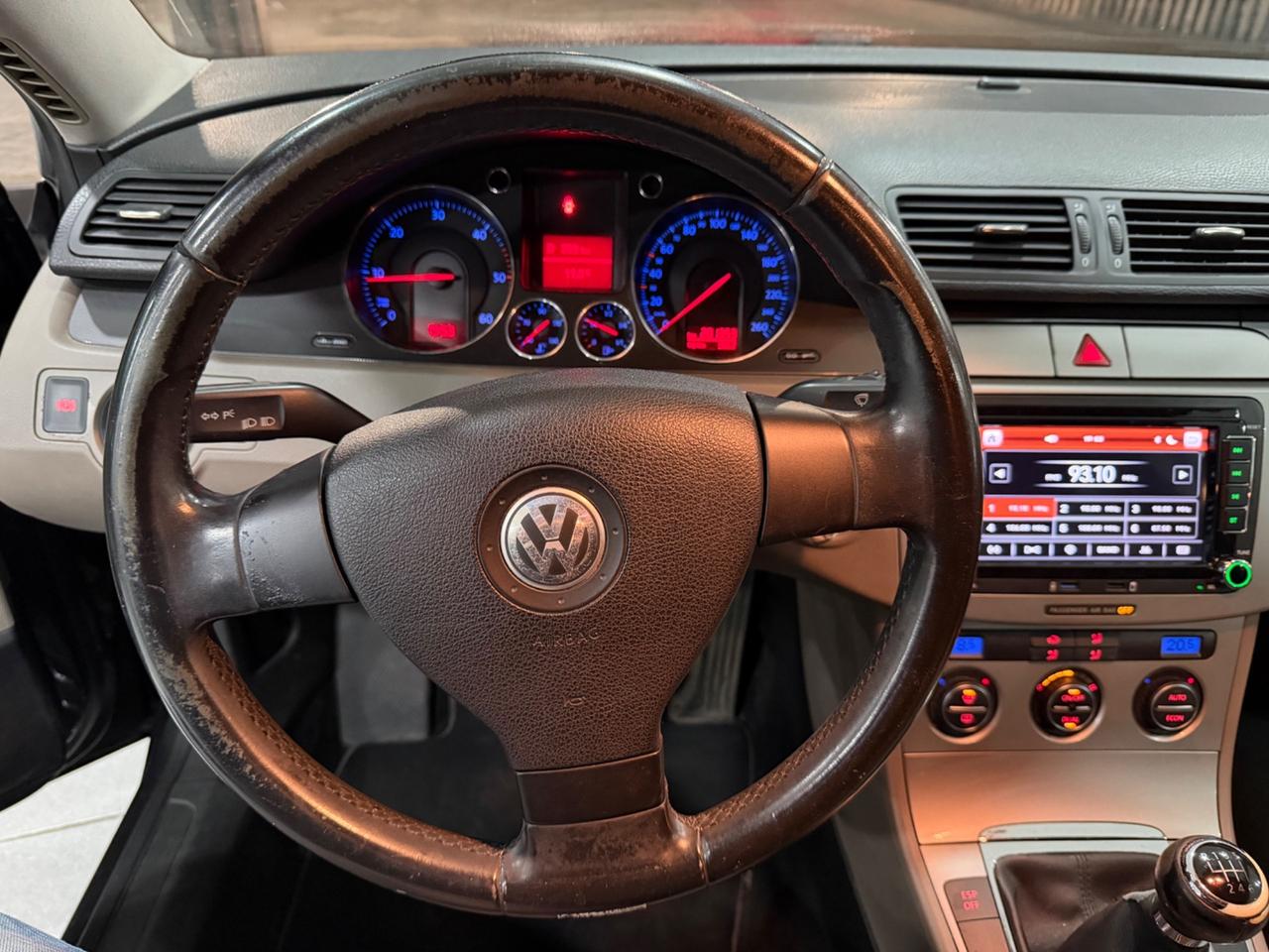 Volkswagen Passat 2.0 TDI DPF Var. Comfortline