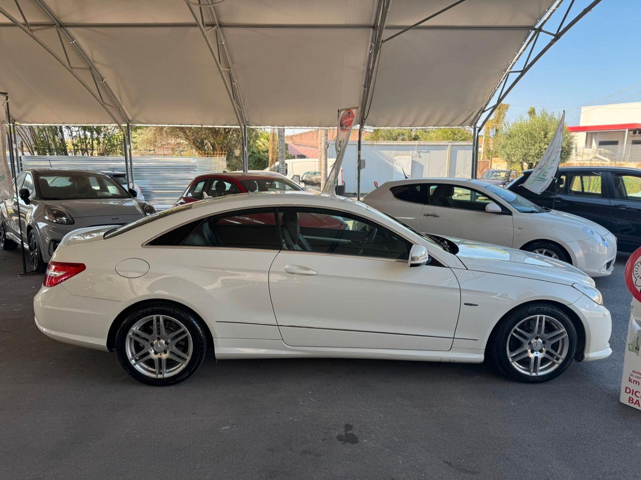 Mercedes-benz E 250 E 250 CDI Coupé PREMIUM AMG AUT.