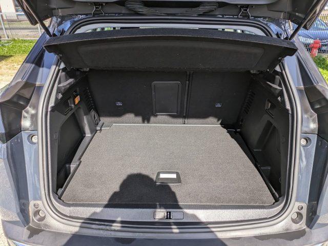 PEUGEOT 3008 BlueHDi EAT8 130CV PREZZO REALE SENZA FINAZIAMENTO