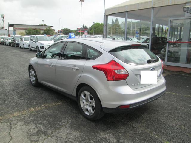 FORD Focus 1.6 120 CV GPL Titanium