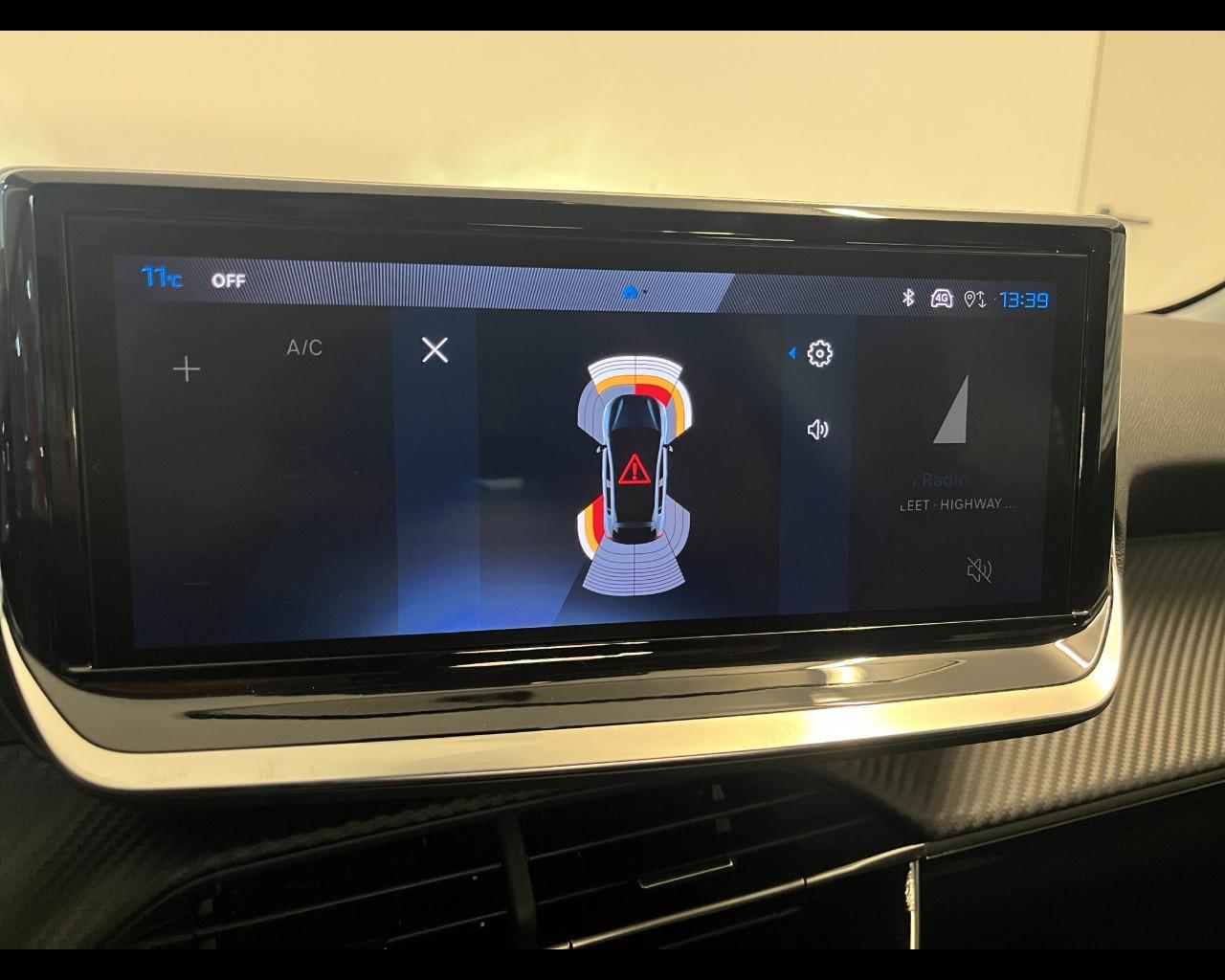 PEUGEOT 208 5P - ALLURE Hybrid 110 E-DCS6