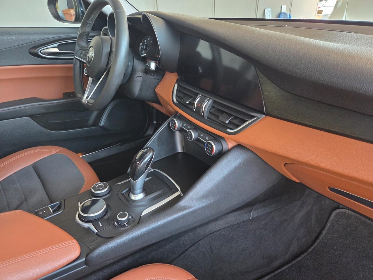Alfa Romeo Giulia 2.2 Turbodiesel 150 CV AT8 Super