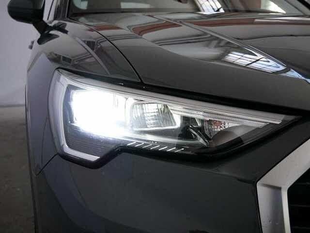 Audi Q3 35 TFSI 150cv MHEV Stronic Business