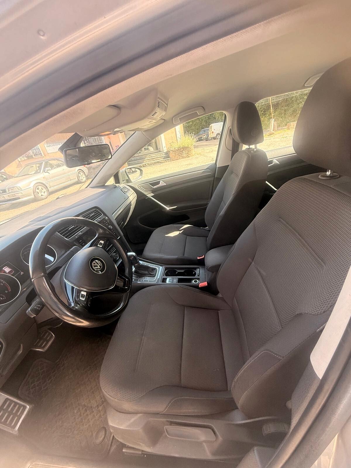 Volkswagen Golf Variant 1.6 TDI 115 CV DSG Business BlueMotion Tech.