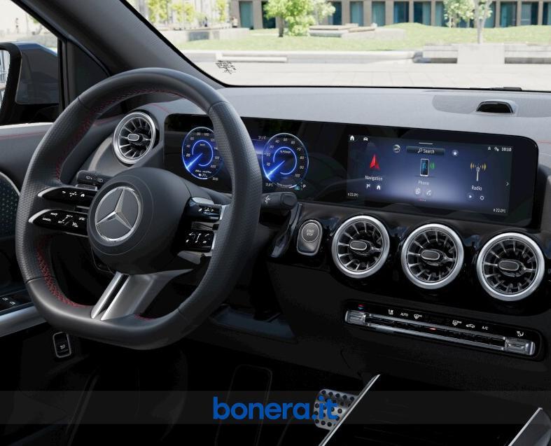 Mercedes EQA 300 AMG Line Advanced 4Matic