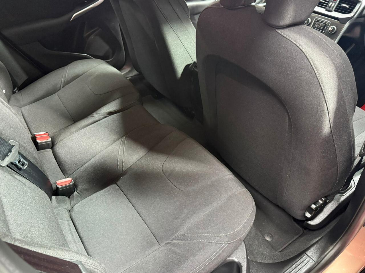 Volvo V40 Cross Country D2 1.6 114cv - 2014