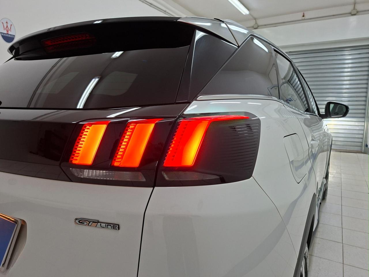 Peugeot 3008 GT Line 1.6 BlueHDi 120cv