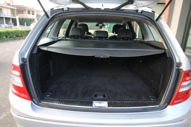 MERCEDES-BENZ C 220 CDI S.W. Avantg.