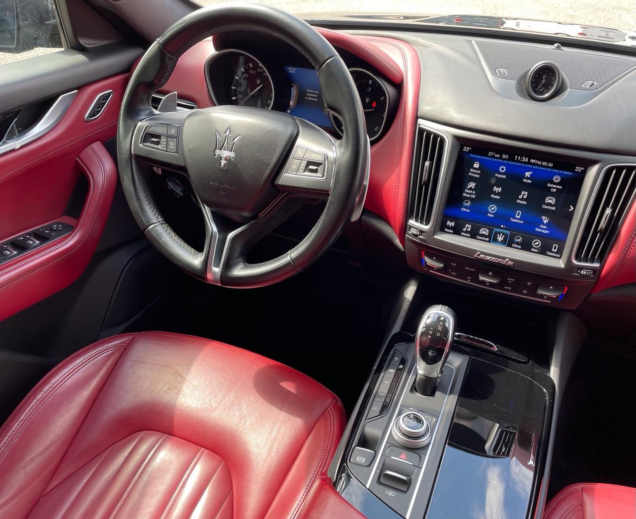 Maserati Levante V6 Diesel 250 cv AWD
