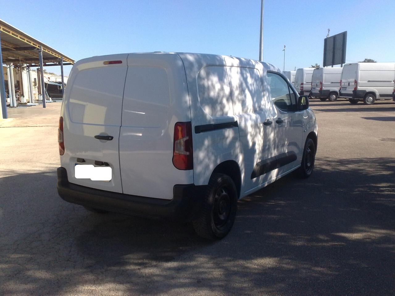 Fiat Doblo 1.5bhdi 130cv 3 POSTI - 2023