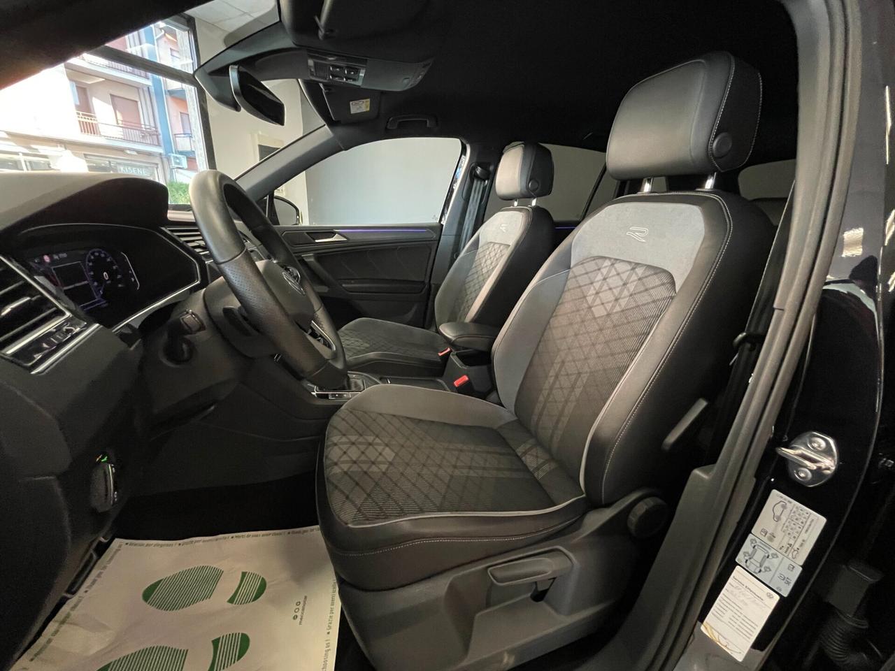 Volkswagen Tiguan 2.0 TDI 150cv SCR DSG R-Line